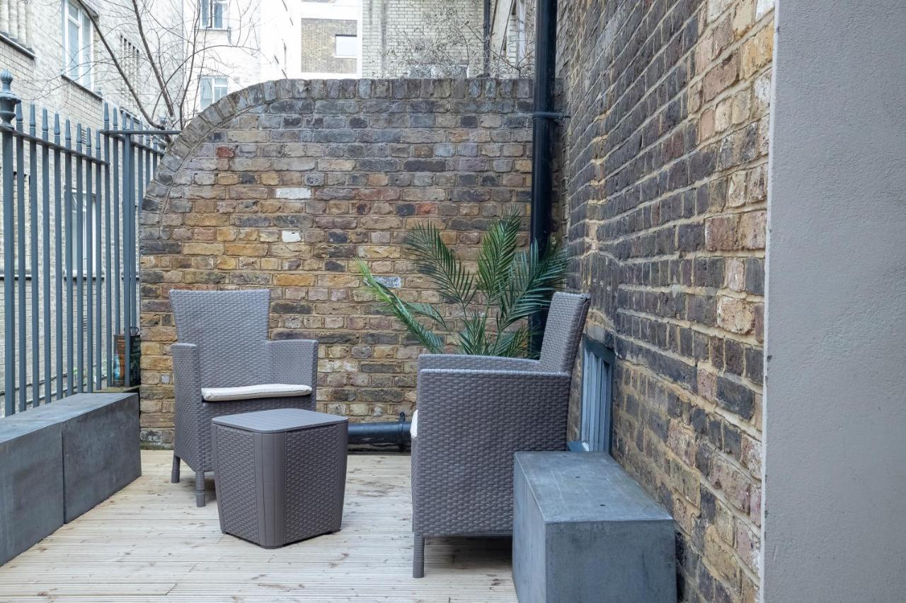 Apartment Liverpool St Three Bedroom Near Tube Station London